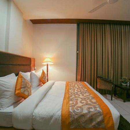 Hotel Grand Regency By Jmd Group Near Delhi Igi Airport New Delhi Extérieur photo