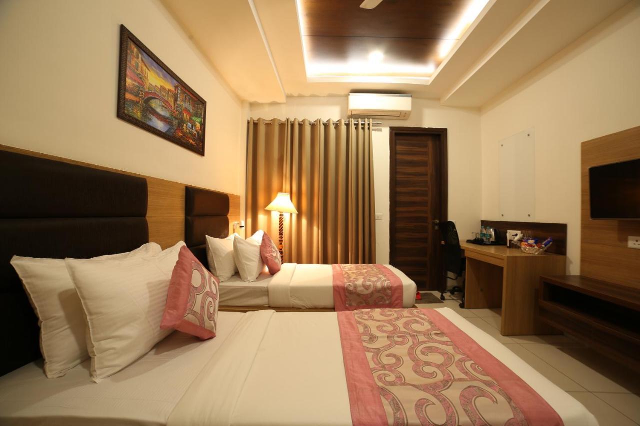 Hotel Grand Regency By Jmd Group Near Delhi Igi Airport New Delhi Extérieur photo