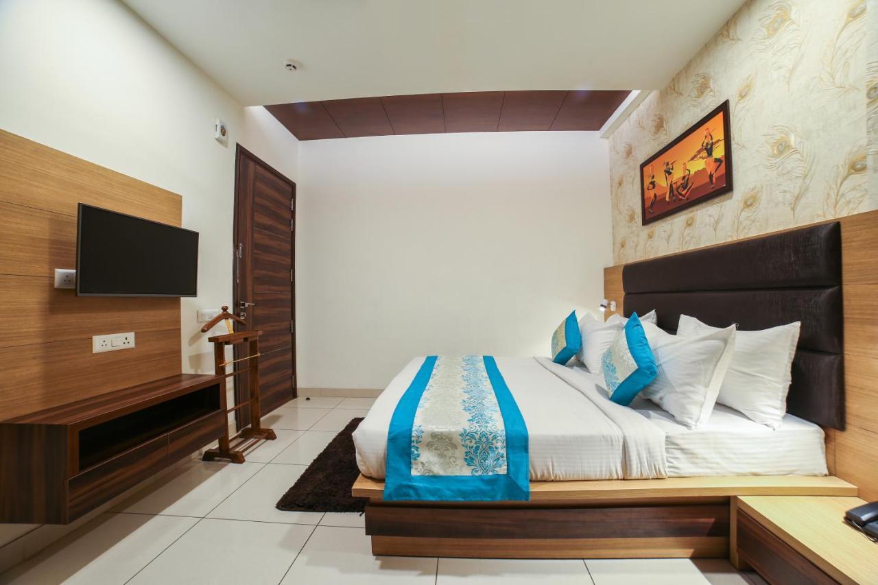 Hotel Grand Regency By Jmd Group Near Delhi Igi Airport New Delhi Extérieur photo