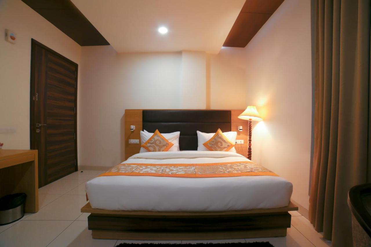 Hotel Grand Regency By Jmd Group Near Delhi Igi Airport New Delhi Extérieur photo