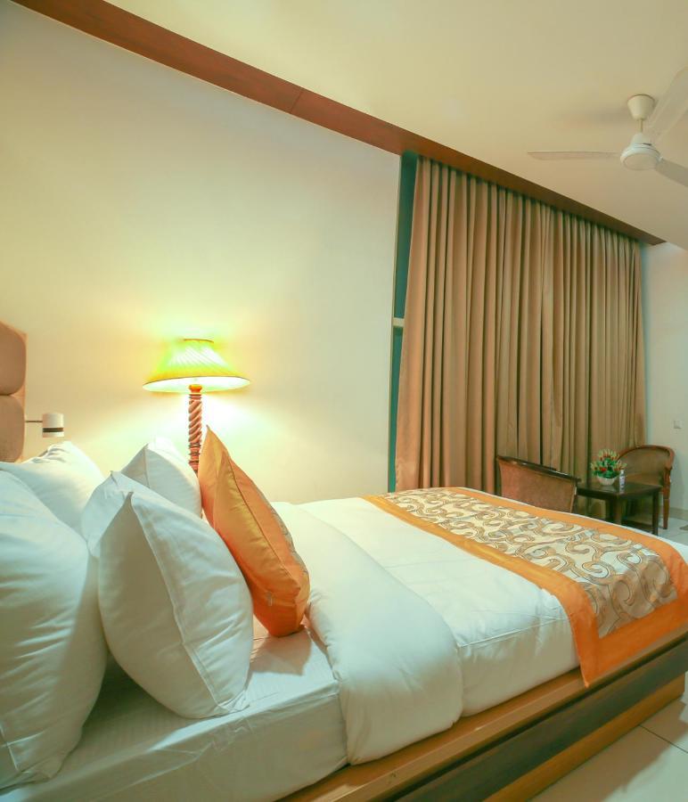 Hotel Grand Regency By Jmd Group Near Delhi Igi Airport New Delhi Extérieur photo